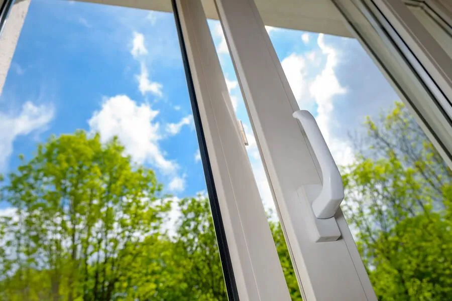tilt and turn window